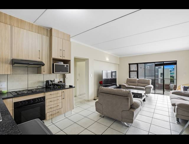 2 BEDROOM APARTMENT FOR SALE IN BARBEQUE DOWNS